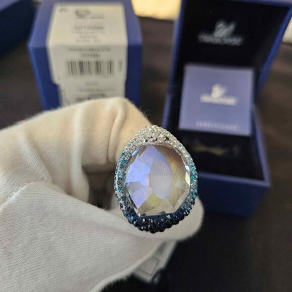 Swarovski Blue Hyacinth Ring Size 52 - Picture 2 of 4